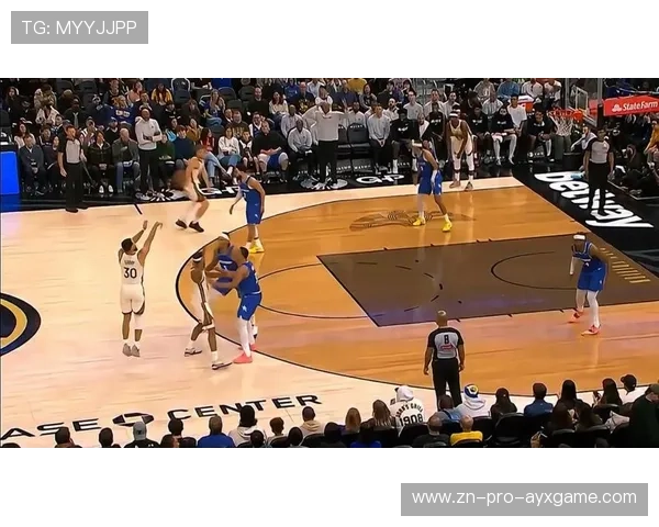 库里外线三连中，勇士用远投彻底打开局面